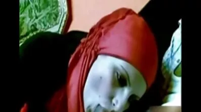 ছেলে পায়ু সহবাসের আগে পরিপক্ক মায়ের গাধা প্রসারিত বাংলাচুদাচুদি ভিডিও করে।