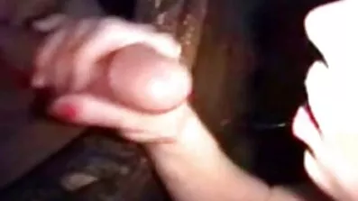 Busty বুড়ি বিভিন্ন বাংলাচুদাচুদি ফিল্ম ভঙ্গিতে ভগ একটি যুবক সঙ্গে fucks