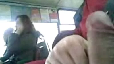 একজন বয়স্ক মহিলা একজন কর্মচারীকে বাংলাচুদাচুদি বই যৌনতার সাথে শাস্তি দিয়েছেন।
