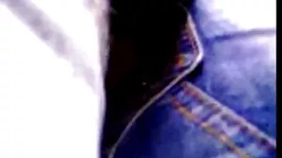 স্টকিংস মধ্যে Busty মহিলা বাংলাচুদাচুদি দাও panty চোরের মোরগ উপর লাফ
